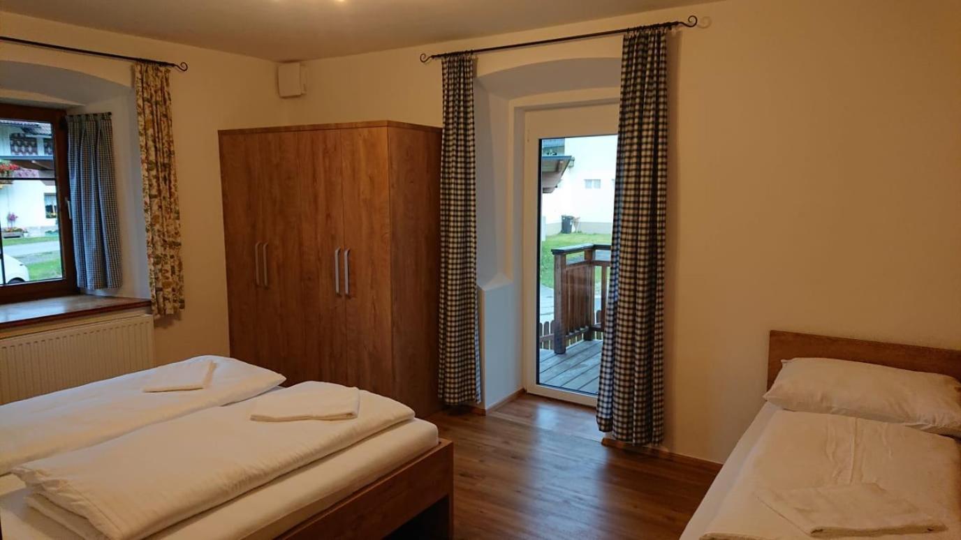 Alte Schule Apartment Rattendorf Luaran gambar